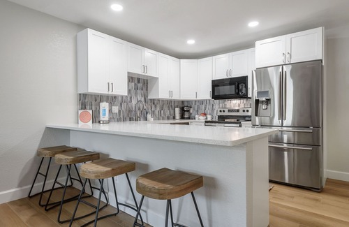 Apollo Beach Condo | Updated Waterfront Condo in Apollo Beach