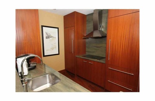 Bal Harbour Hotel | Upgraded premiere Ocean View 1 bd suite at Ritz w enhanced sanitation