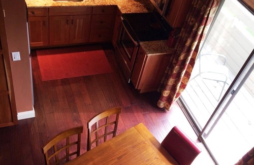 Cedar House | Upgraded Townhouse in Leelanau County