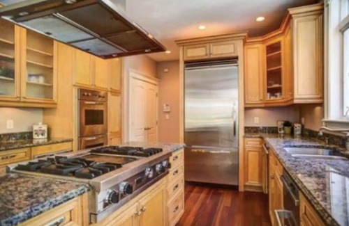 Sagamore Beach House | Upper Cape Mansion: Minutes From Beach