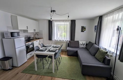 Bad Bleiberg Apartment | UPPER FLOOR, 2-ROOM APARTMENT-kl.Z.with double bed - Haus im Hochtal
