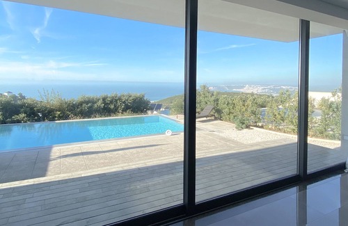 Serra da Pescaria Villa | Uprisinghouse With Private Salty Pool & Océan View