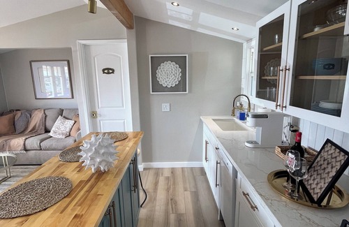 San Luis Obispo County Cottage | Upscale Beach Cottage - rock view - paddleboards