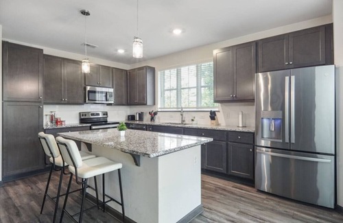 North Raleigh Apartment | Upscale King 5 Bed Suite—in North Raleigh!
