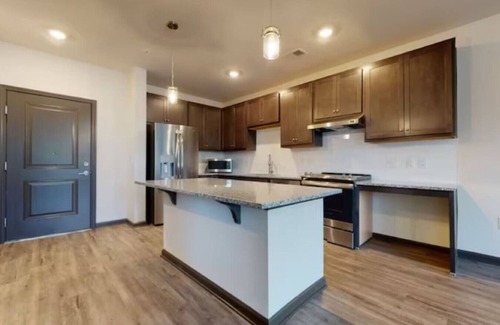North Raleigh Apartment | Upscale King 5 Bed Suite—in North Raleigh!