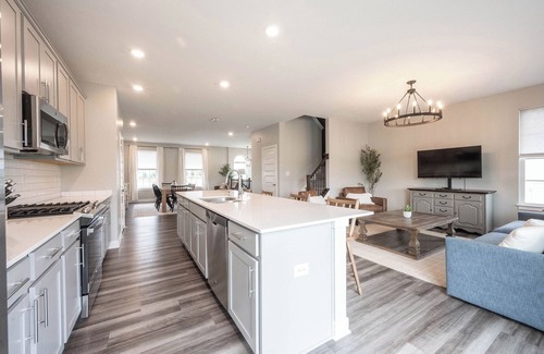 Westfield House | Upscale Townhouse by Grand Park with Trail Access & Easy Access to Carmel & Indy