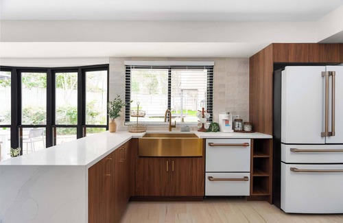 Barton Hills House | Upscale Zilker Gem | Pool, Spa & Two Kitchens