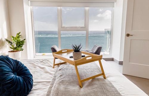 Oranjestad Apartment | Upscaled And Modern Oceanfront Apartment