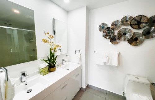 Oranjestad Apartment | Upscaled And Modern Oceanfront Apartment