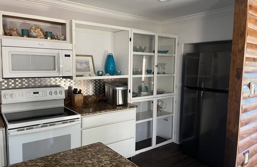 Mid America Apartment | Upstairs, Lake Executive Suite