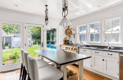 Bellport House | Upton House Bellport Village