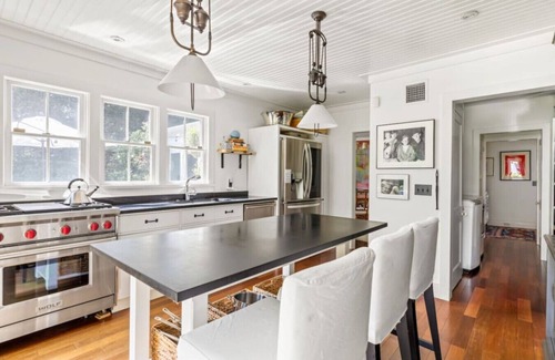 Bellport House | Upton House Bellport Village