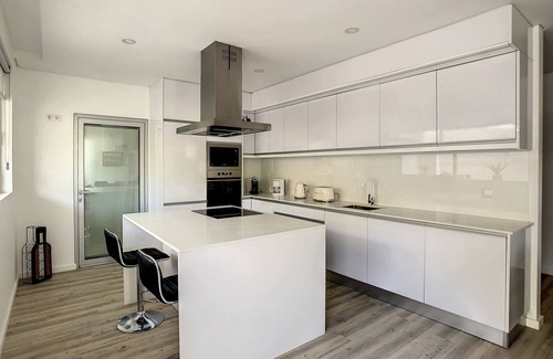 Santo Antonio Apartment | Uptown Apartment - Two Bedroom Apartment, Sleeps 4