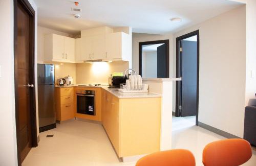 Taguig Apartment | Uptown Parksuites Apartments Tower 2 BGC by PH Staycation