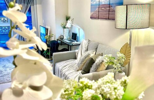 Taguig Apartment | Uptown Parksuites
