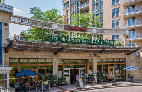 Friendship Village Condo | Urban, 1 Bedroom Unit in Downtown Chevy Chase MD, for minimum 6 months rent term