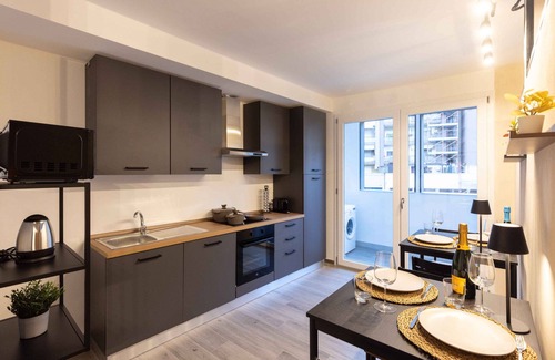 Quartiere XXIII Alessandrino Apartment | Urban Chic 2 Luxury Suites Apartment