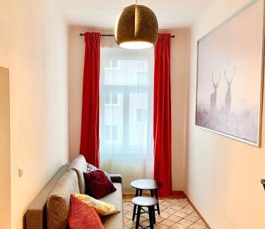 Gries Apartment | Urban City Retreat - by Nahuen Suites