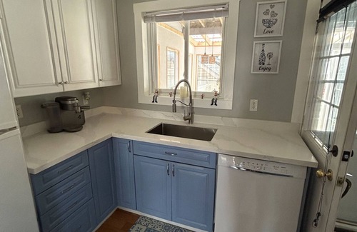 Kingston House | Urban Costal Getaway