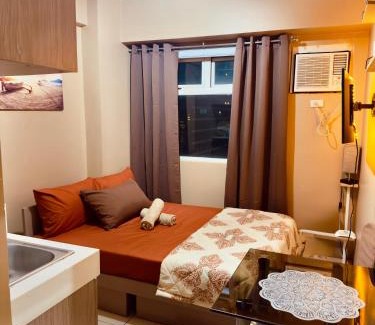 Highway Hills Apartment | Urban Deca Shaw - PaulBert's Cabins