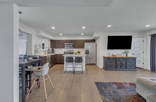 Deer Valley Estates House | Urban Desert Home