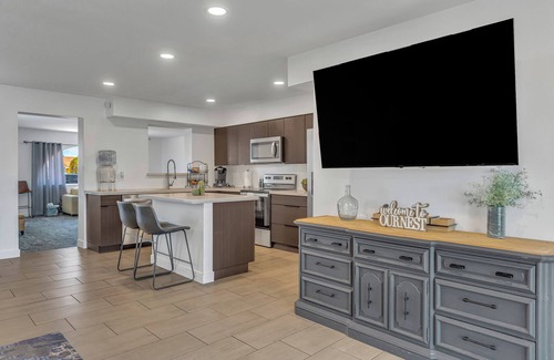 Deer Valley Estates House | Urban Desert Home