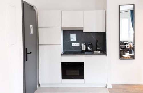 Mitte Apartment | Urban Design Suites
