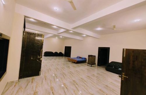 Bhopal Hotel | Urban escape