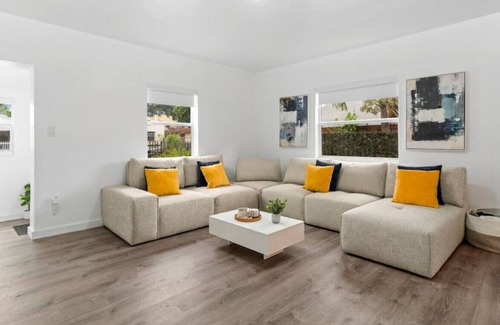 Allapattah House | Urban Escape: Miami Home w/ Private Backyard & BBQ