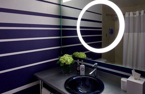 Fisherman's Wharf Hotel | Urban Explorer’s Room near Union Square | Four Amazing Rooms for Family