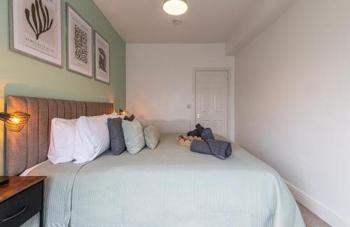 Lincoln Apartment | Urban Hideaway
