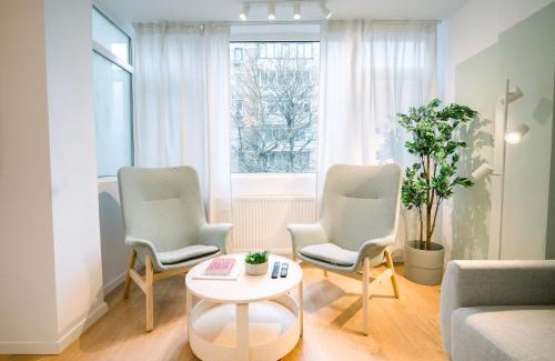 Gara de Nord Apartment | Urban Nest by the Station