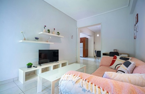 Khalandrion Apartment | Urban Nest In Chalandri by MΡS