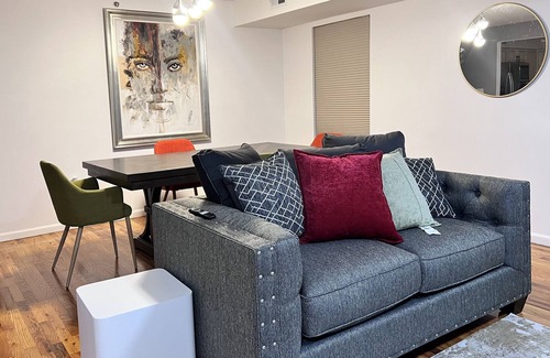 Irvington Apartment | Urban Oasis 3Kings Bed 4 mins from EWR-NYC Downtown Newark