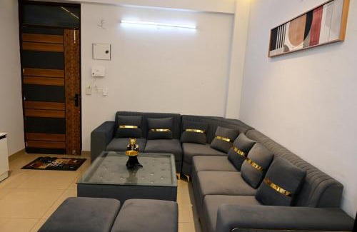 Gurugram Apartment | Urban Oasis