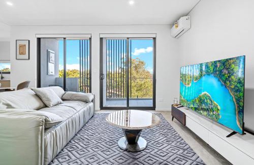 Homebush Apartment | Urban Oasis in Heart of Homebush