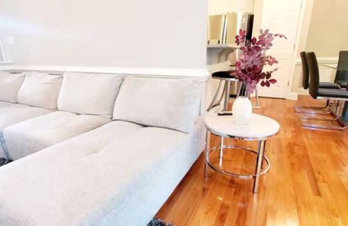 Atlanta House | Urban Oasis: Luxe 4BR in Cascade