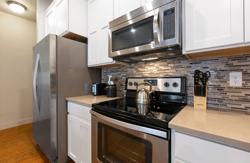 Old Town North House | Urban Oasis near Breweries & Old Town - Free Bikes