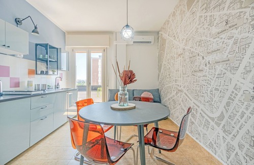 Old Town Apartment | Urban oasis near Osteria Francesana