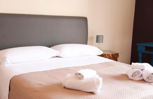 Old Town Bed & Breakfast | Urban Pop 2 BnB