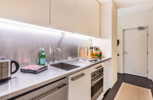 Surry Hills Apartment | Urban Sanctuary on Holt