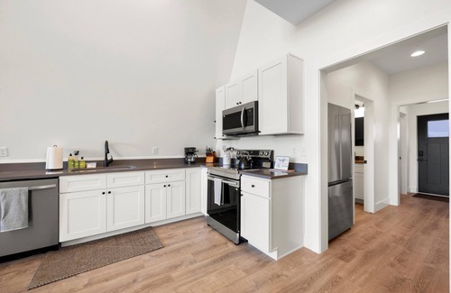 Chattanooga Valley Cabin | Urban Vista | Modern Design | A-Frame Cabin w/Views!
