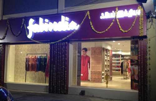 KK Nagar Hotel | UrbanSPiCE service apartments
