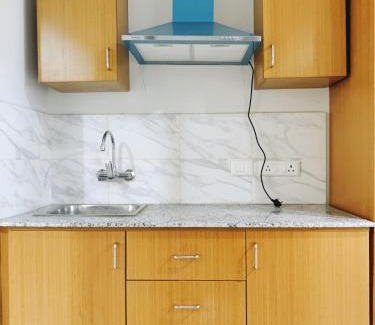 Zirakpur Apartment | UrbanStay by Hey Studio's