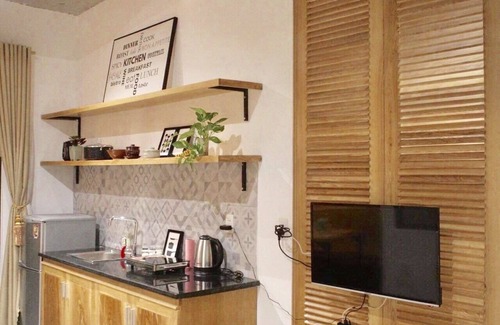 Hai Chau Apartment | URIHOUSE 4, ROMANTIC rooftop w/airy space & flower