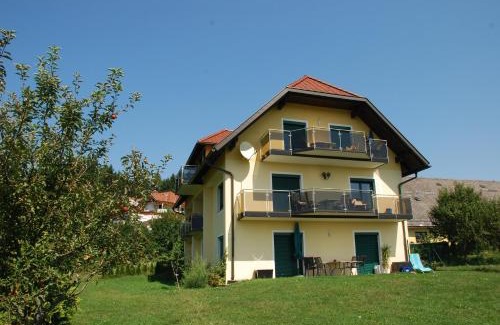 Krumpendorf am Woerther See Apartment | Urlaub für Mensch und Tier - Appartements Pirkhof