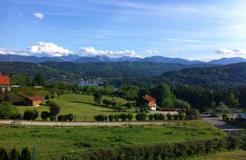 Krumpendorf am Woerther See Apartment | Urlaub für Mensch und Tier - Appartements Pirkhof