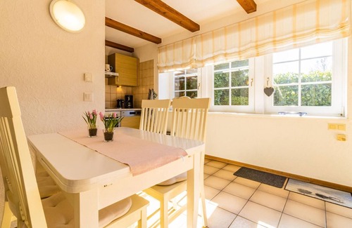 Burg auf Fehmarn House | Us Schün - central location - child-friendly - own parking spaces