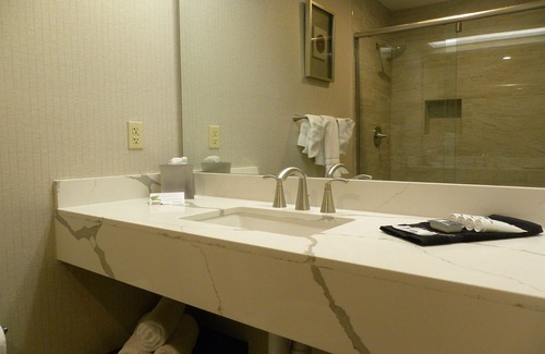 Towaoc Hotel | Ute Mountain Casino Hotel