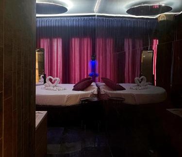 San Anton House | Utopía Alicante - Adults Experience